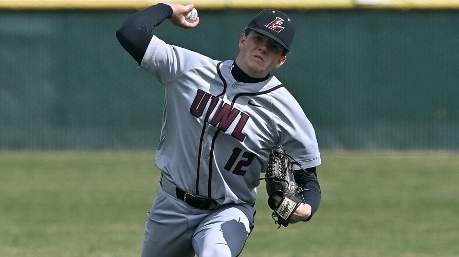 Marcus Ruffle Lwc UWL limited to one run in doubleheader loss to UW-Whitewater