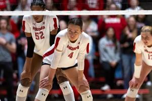 Wisconsin volleyball newcomer stands out during her spring debut