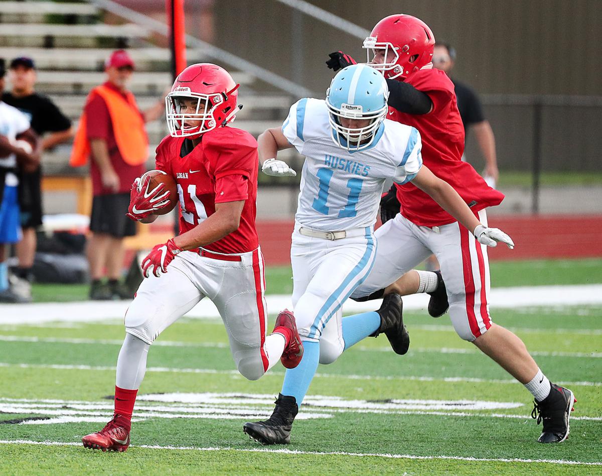 High School Football Damond Butler La Crosse Logan Pummel Eau