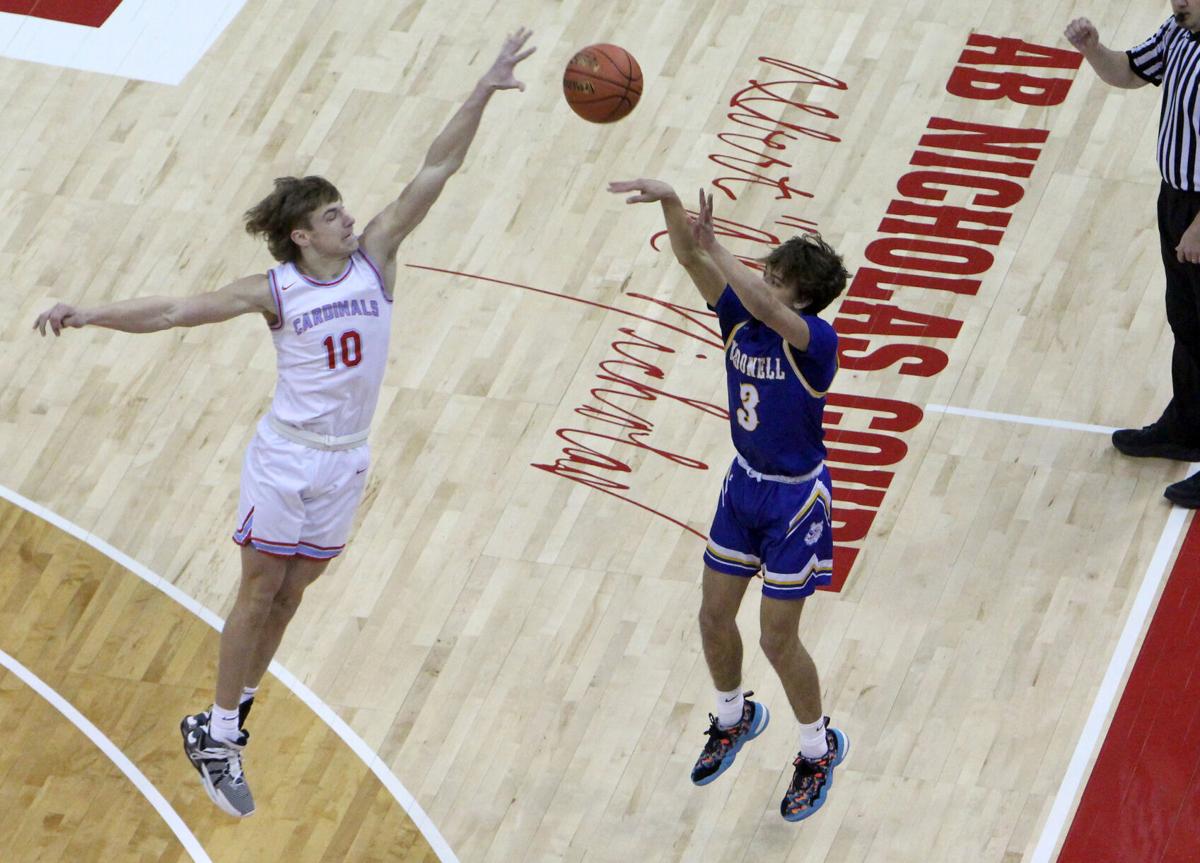 Pewaukee's hot start holds up in Division 2 state title game win