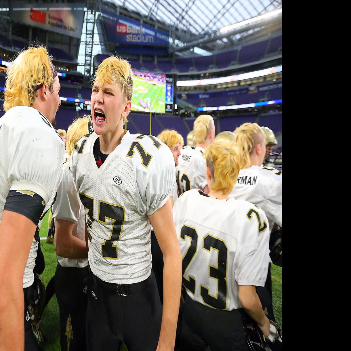 Minnesota Football Team : Caledonia Football Team Wins Minnesota Class Aa Semifinal Prep Football Lacrossetribune Com