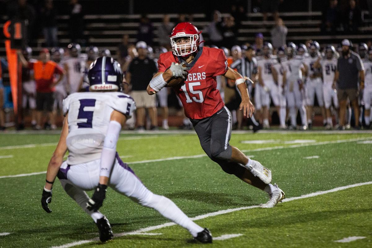 High school football Johnny Leaver emerges as La Crosse Logan's swiss