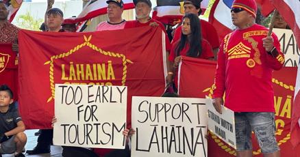 Lahaina residents deliver petition asking Hawaii governor to delay tourism reopening Lahaina residents deliver petition asking Hawaii governor to delay tourism reopening