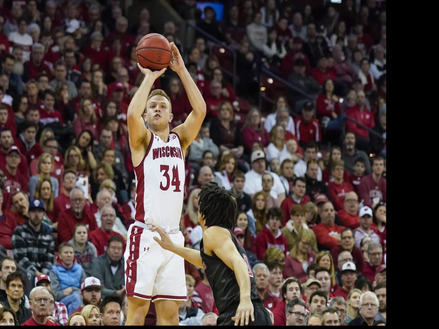 Instant Offense Badgers On Target During 4 Game Winning Streak