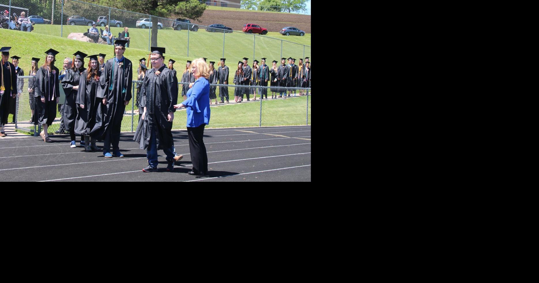 Viroqua High School Class of 2021 graduates