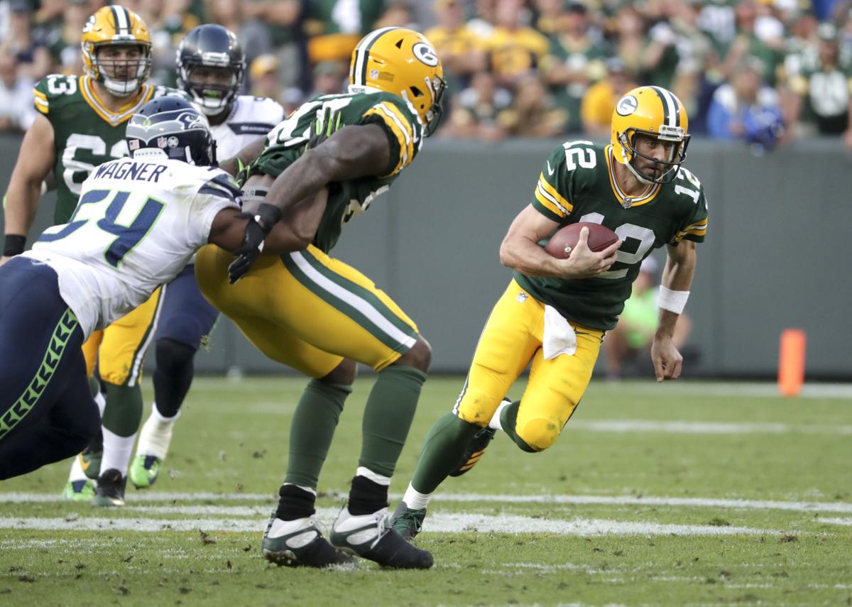 Green Bay Packers Aaron Rodgers Appreciates Martellus Bennett S Backing Pro Lacrossetribune Com