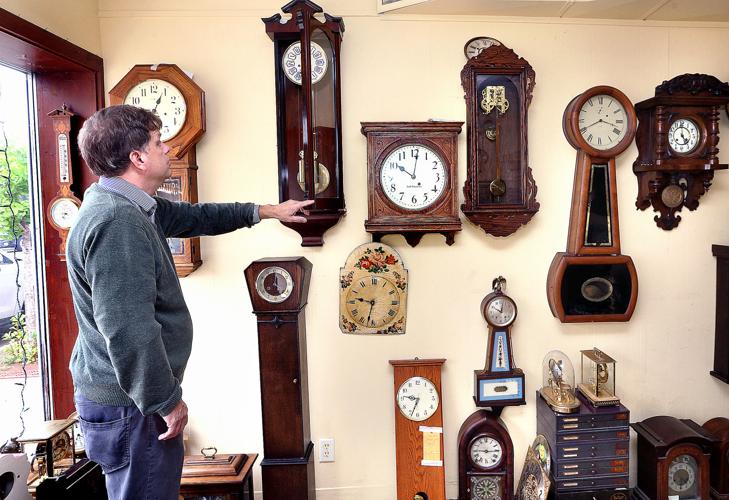 La Crosse clock, watch repair shop's business grows time and time again