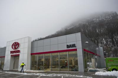 Dahl Expansion Hits Milestone Toyota Dealership To Open