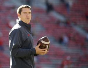 Badgers football: Jim Leonhard engages in 'conversations' with teams but still happy at Wisconsin
