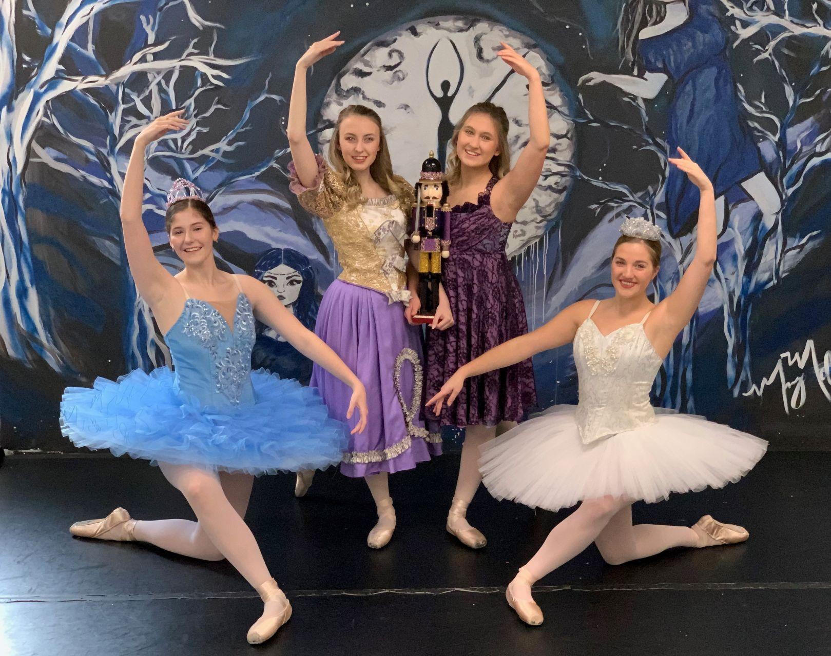 Photo gallery La Crosse Dance Centre's "Nutcracker Ballet"