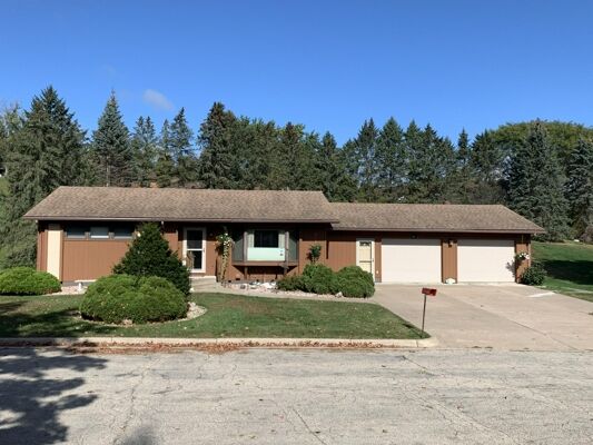 2 Bedroom Home in La Crescent - $279,900