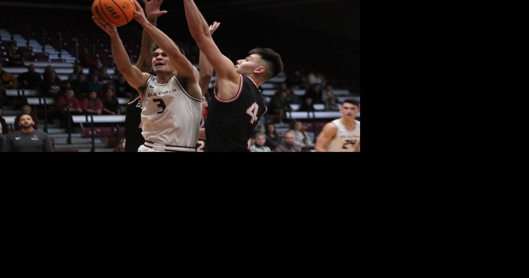 UW La Crosse men #39 s basketball: Bethany Lutheran buzzer beater ends