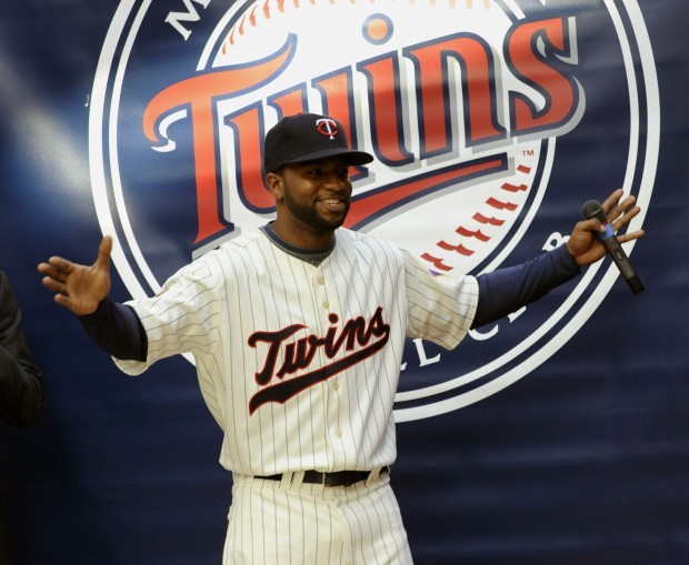 minnesota twins throwback jersey