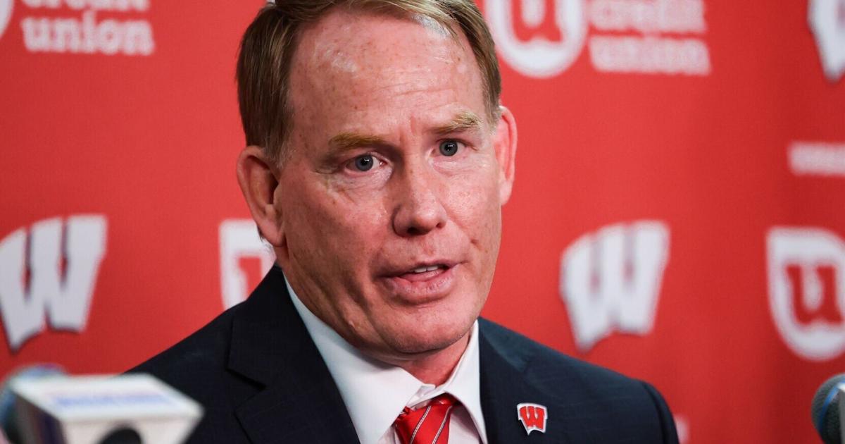 Shawn Eichorst's first stint as AD offers parallels to his role at Wisconsin