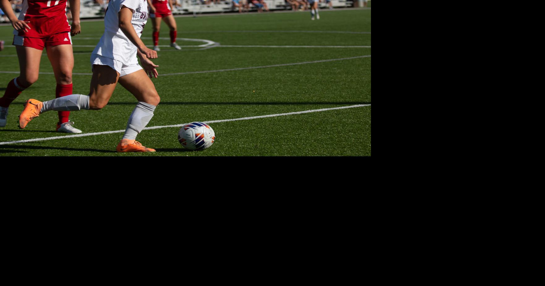 Local college roundup UWLa Crosse women's soccer team tries to extend