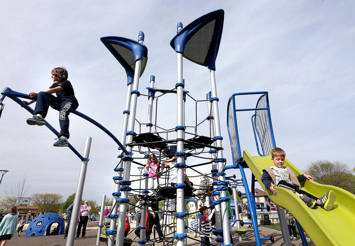 La Crosse rededicates Powell Park to one of its most colorful residents