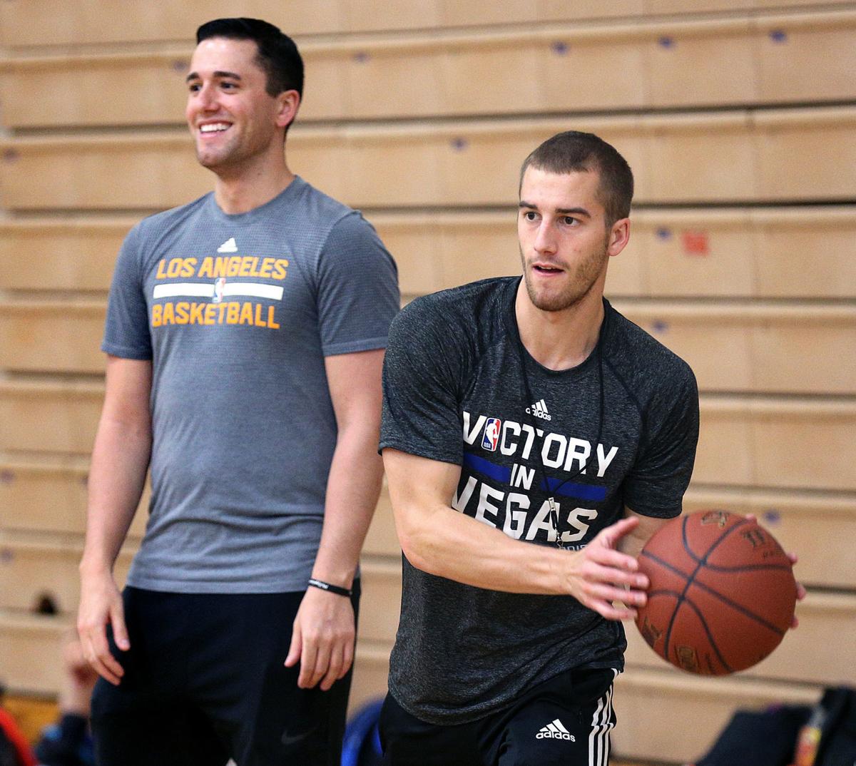 Pro Basketball Former Onalaska Star Matt Thomas Signs With