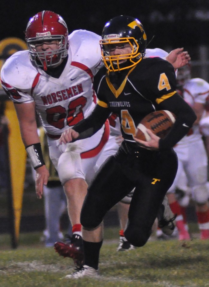 Gridders fall at home to Westby : Tomah Timberwolves