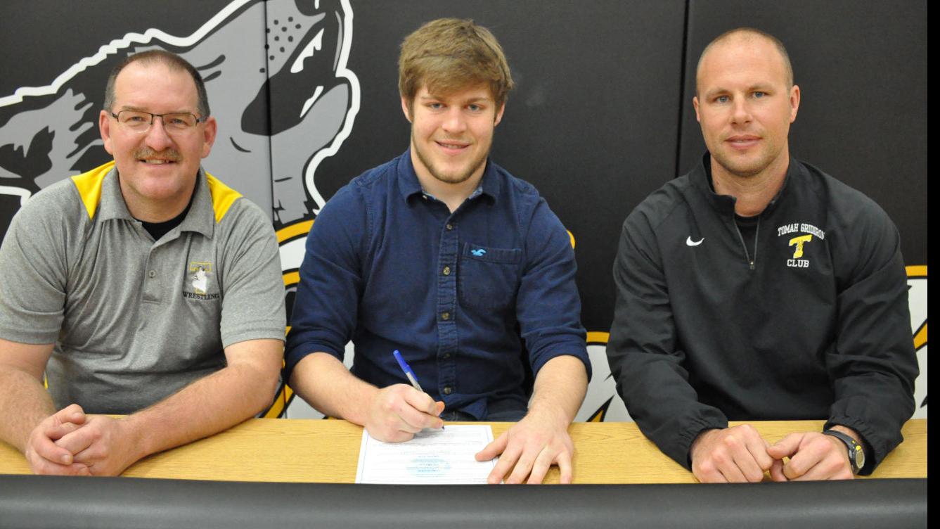 Two Sport College Future Tomah Athlete To Compete In Football
