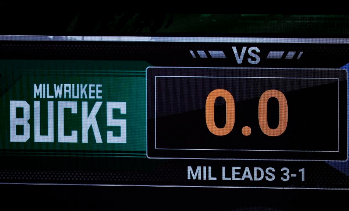 Bucks boycott of playoff game sparks teams to sit across sports