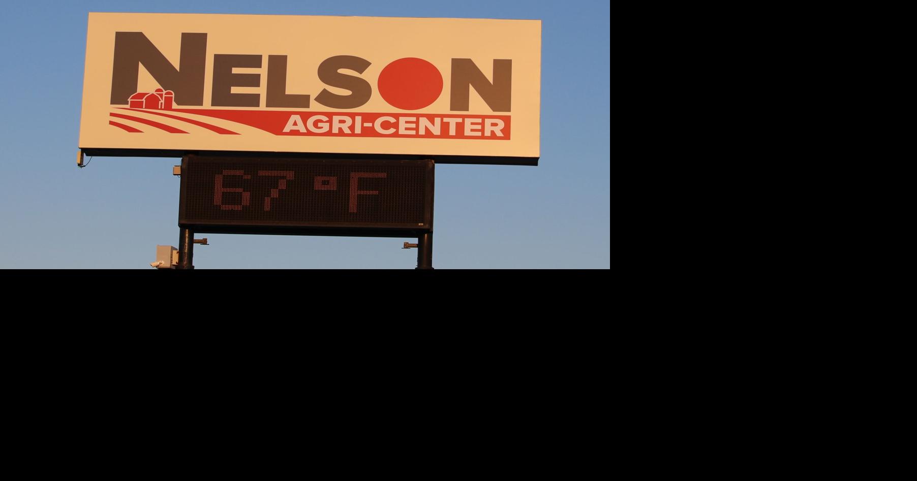 Viroqua's Nelson AgriCenter celebrates Ace grand reopening