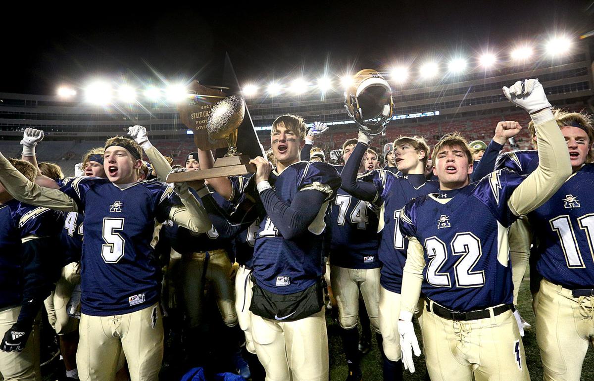 COVID-19: Quarter of Pewaukee High School football team tests positive