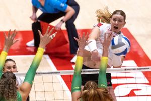 Polzin: How this Wisconsin volleyball star proved again that she's 'the real, real deal'