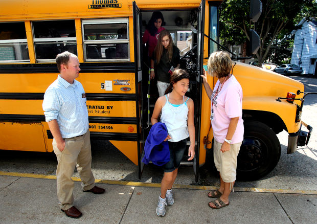 Lincoln Middle School students get lesson in good behavior