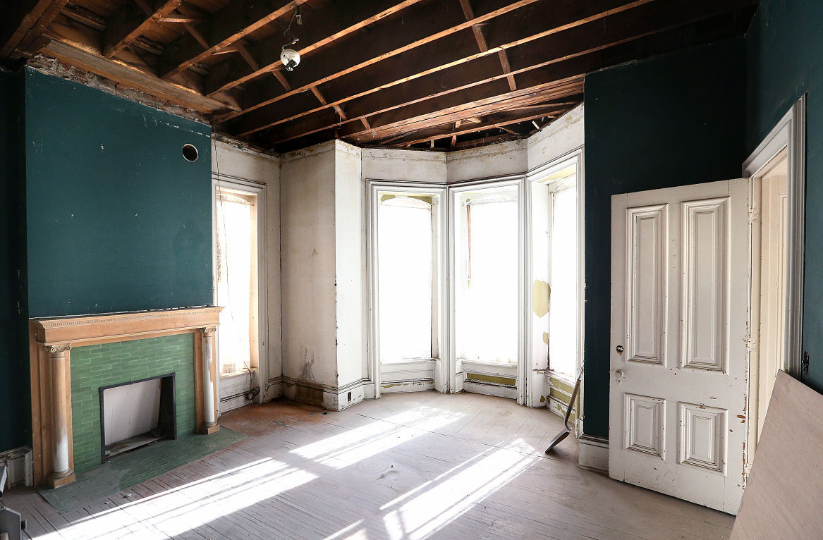 Photos CargillPettibone House renovation