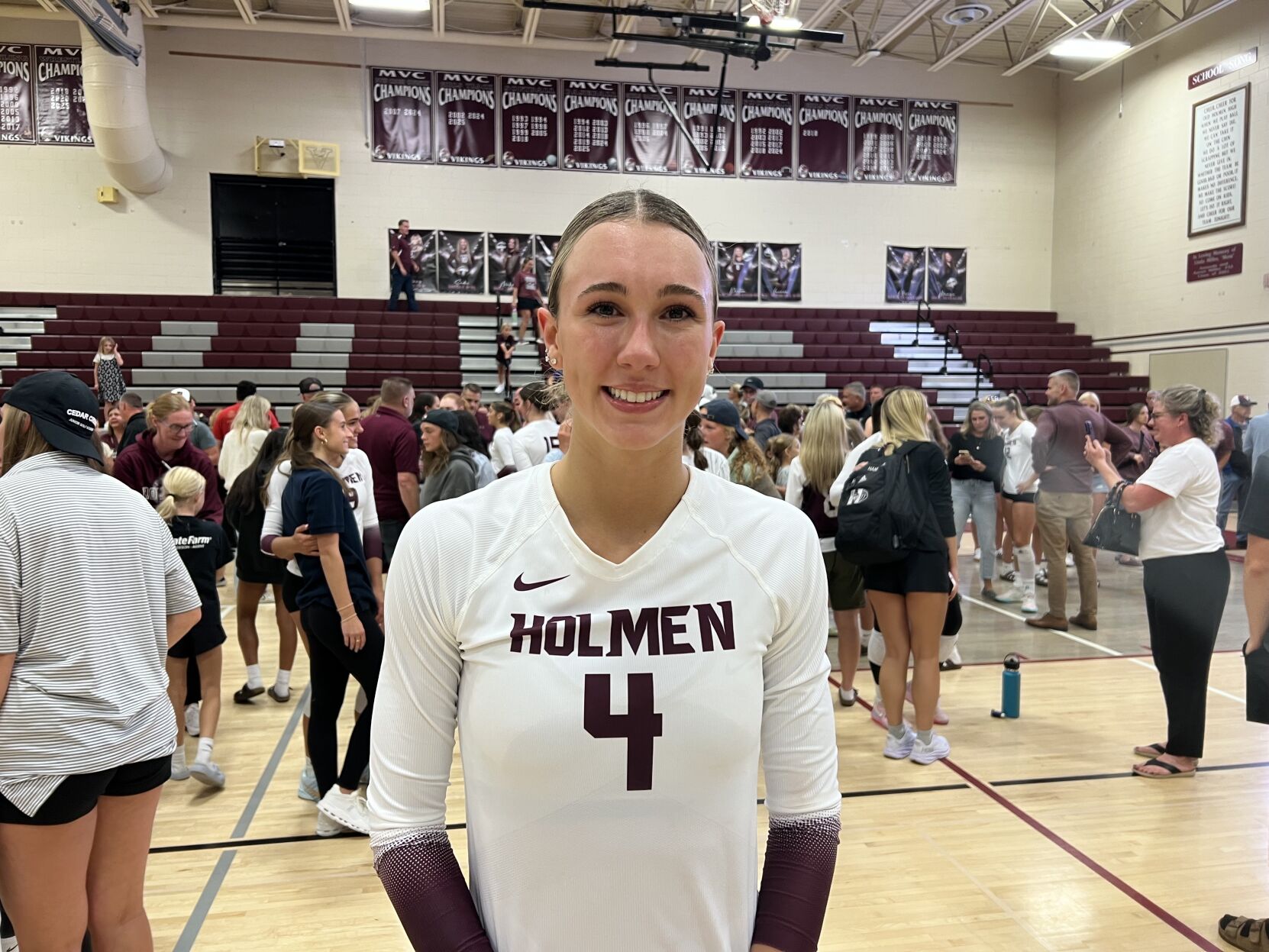 La Crosse Tribune high school girls volleyball all-area team