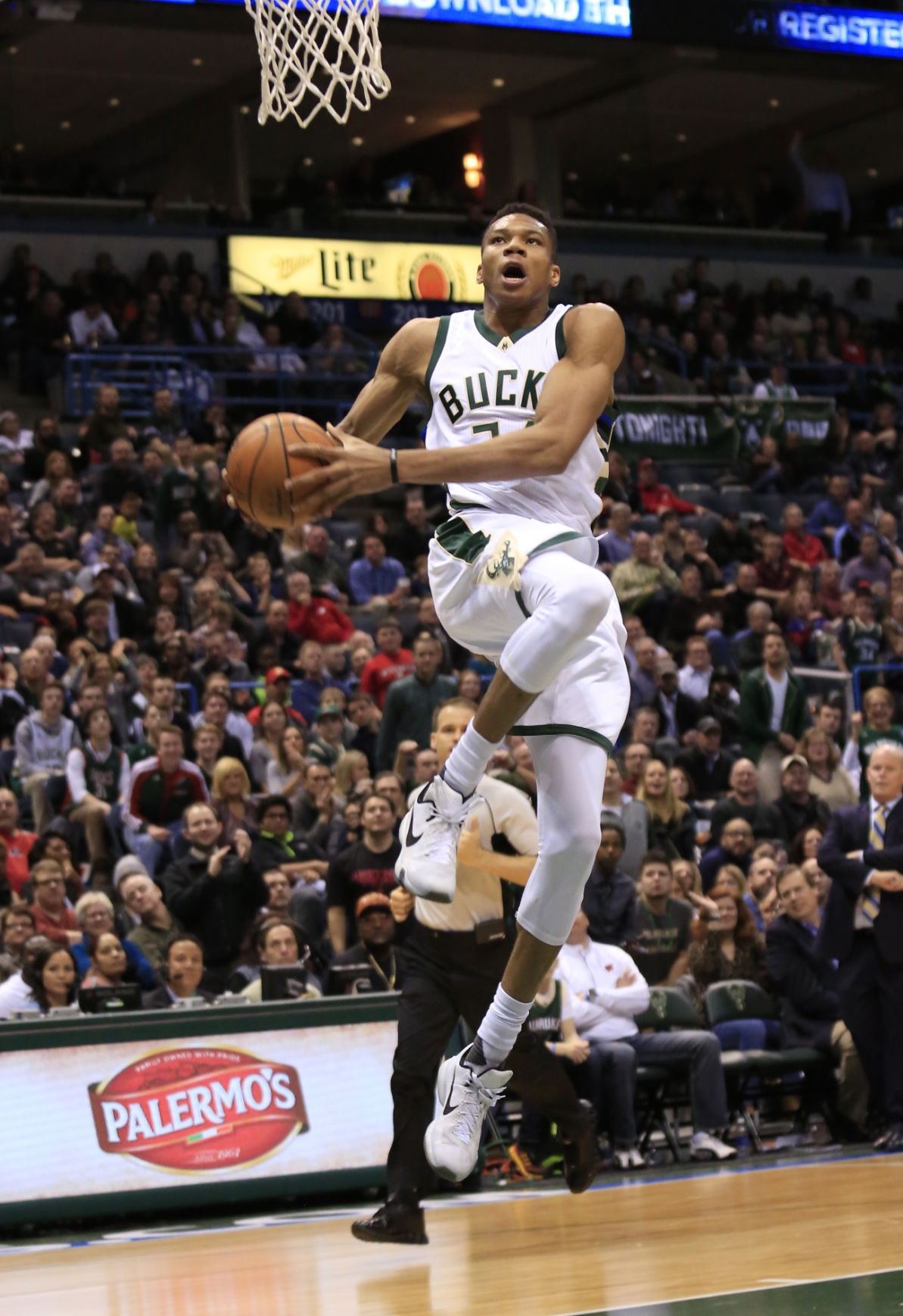 Antetokounmpo's leadership role grows with Bucks | Sports ...