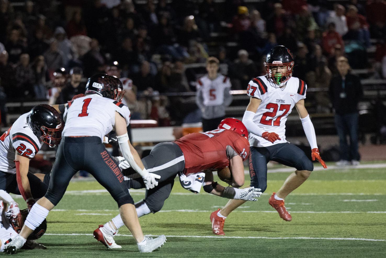 La Crosse area high school football playoff pairings