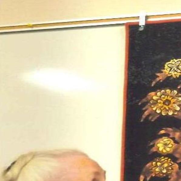 Maplewood Quilt Show To Feature Lund S Pheasant Feather Quilt Art