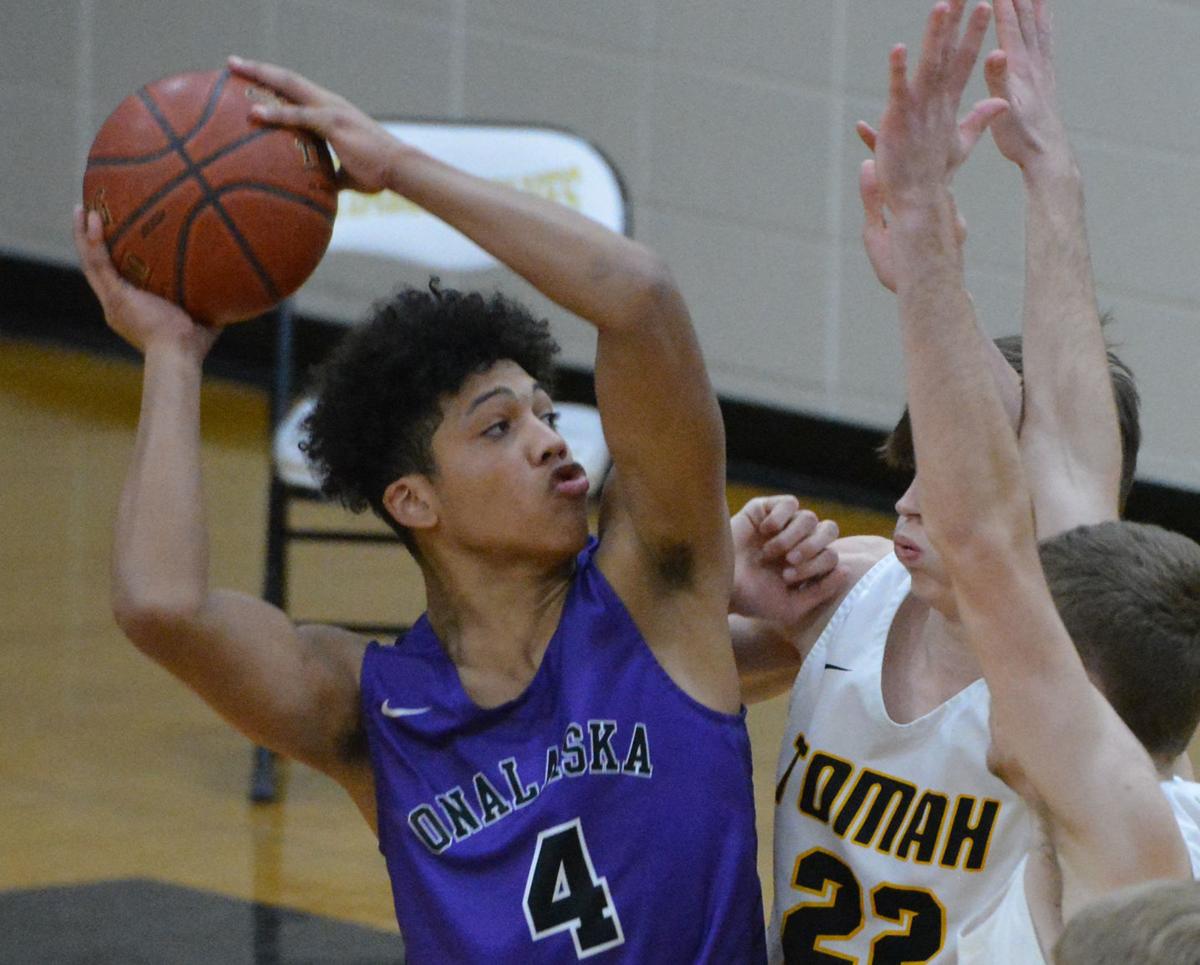 High School Basketball Top Ranked Onalaska Boys Snap Tomah S Six