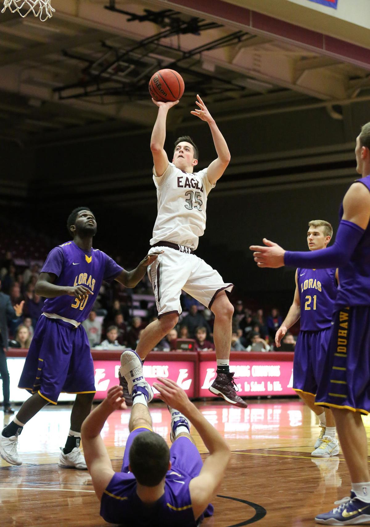 Uw La Crosse Basketball Brendon Manning S Creative Post Play Powering Eagles College Lacrossetribune Com