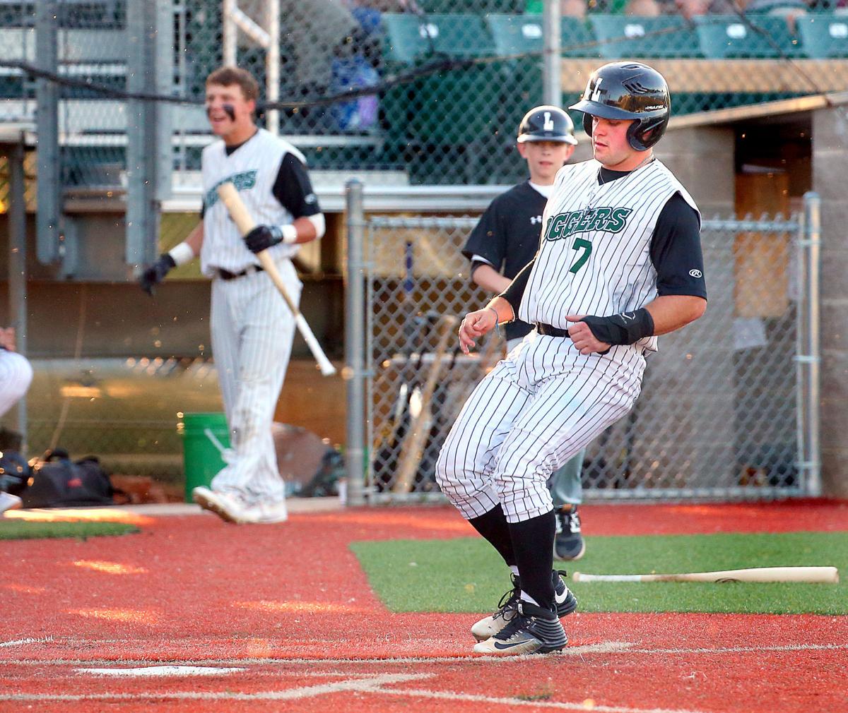 La Crosse Loggers Ryan Mantle related to the legend, but grandfather