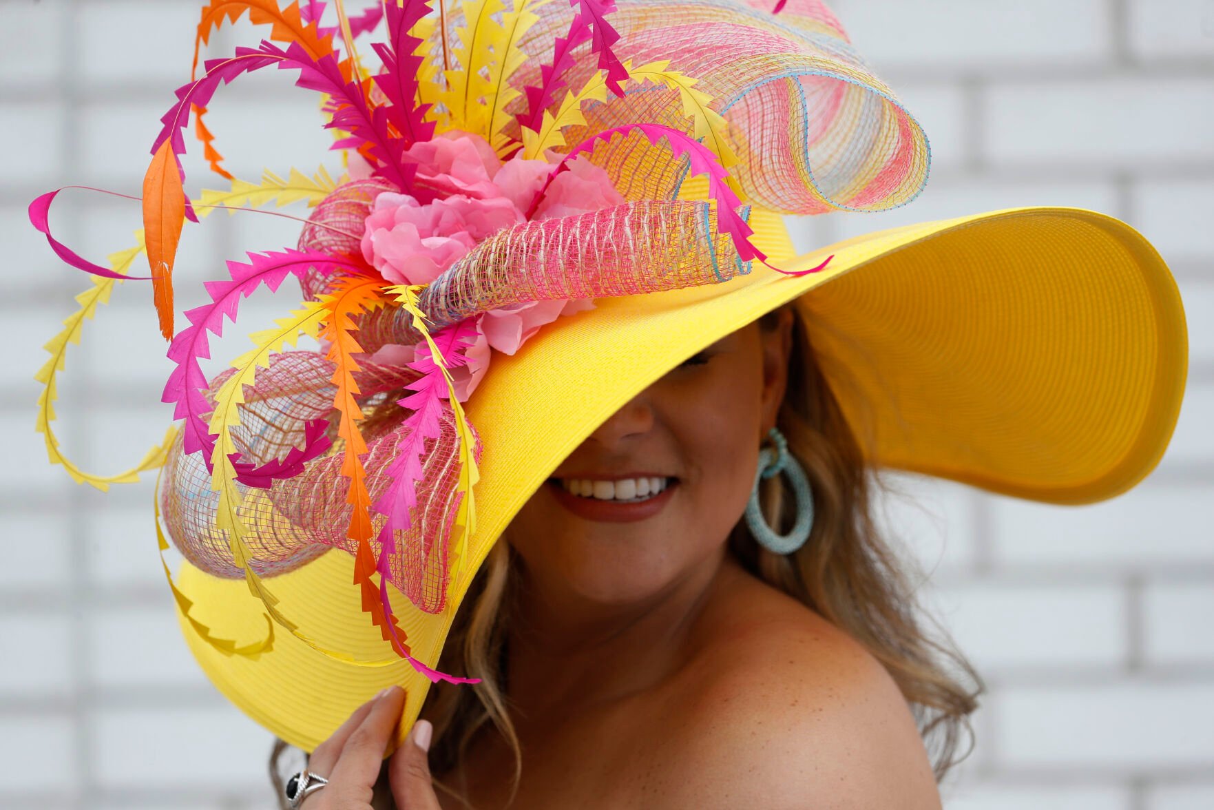 women's hats for preakness