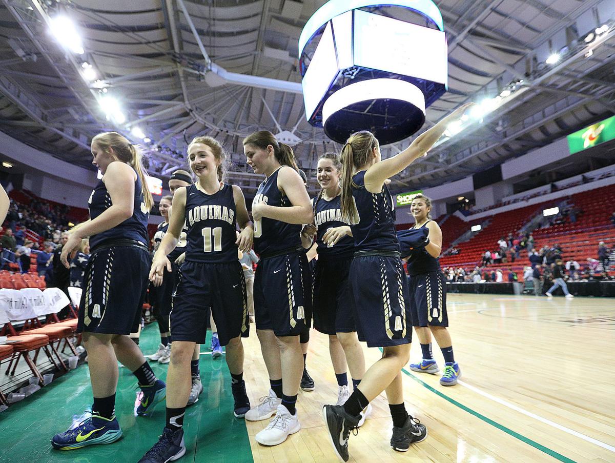 Girls High School Basketball Blugolds Try To Stay In The Moment