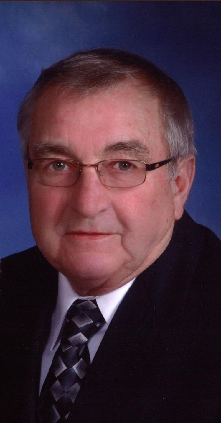 Obituary Reuben W. Oldenburg