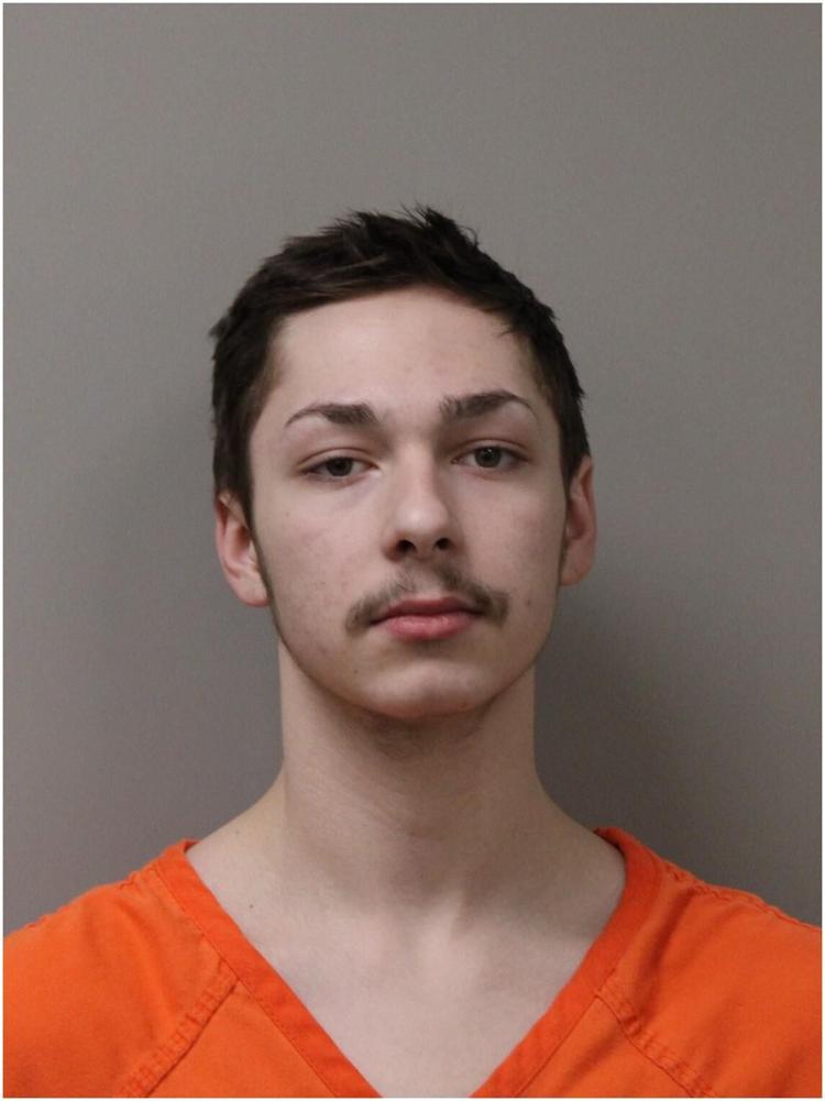 Tomah men charged with attempting to smuggle drugs into La Crosse
