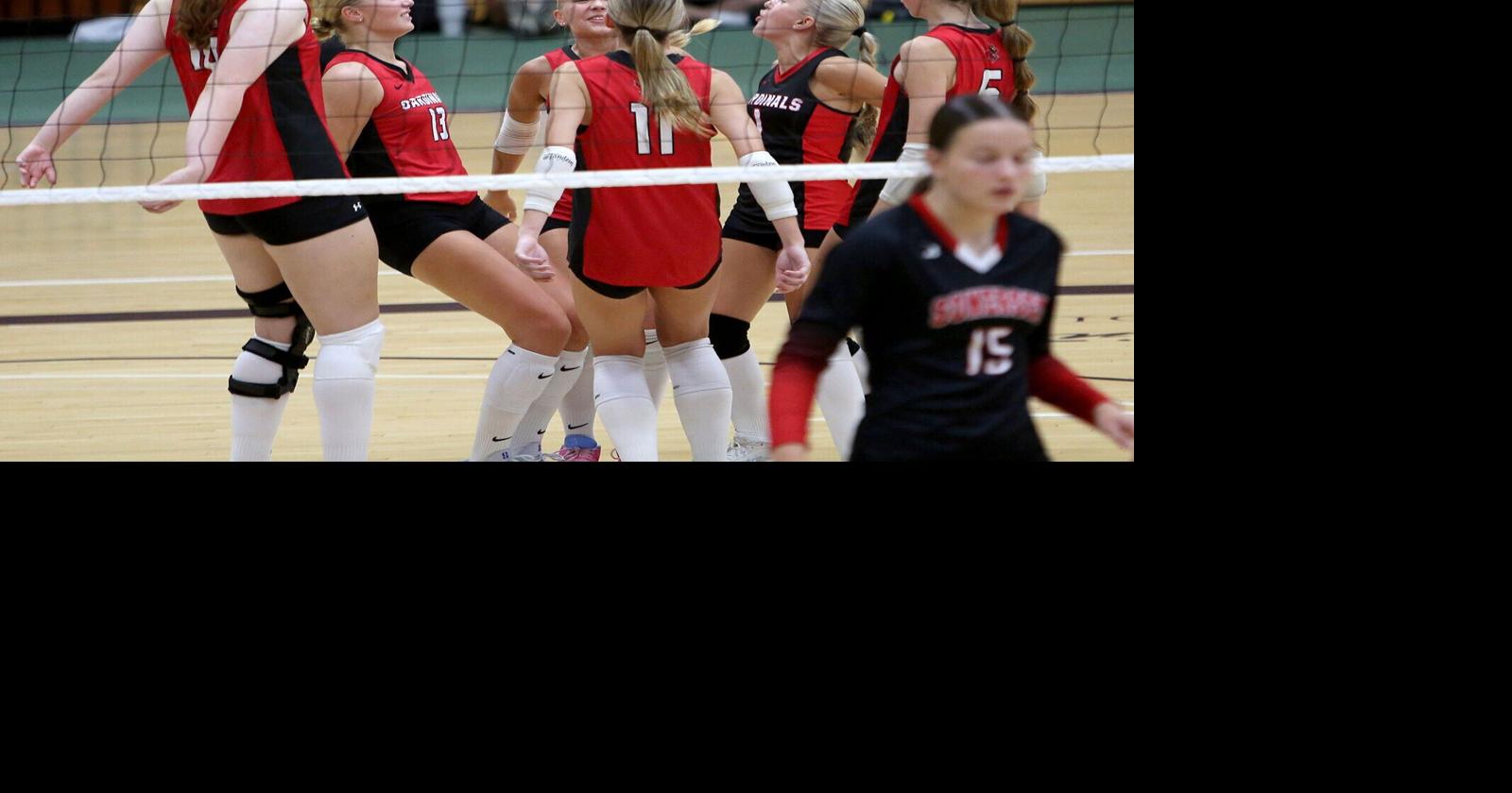 IN PHOTOS: UW-Stout Volleyball Sprawl 8-28-26