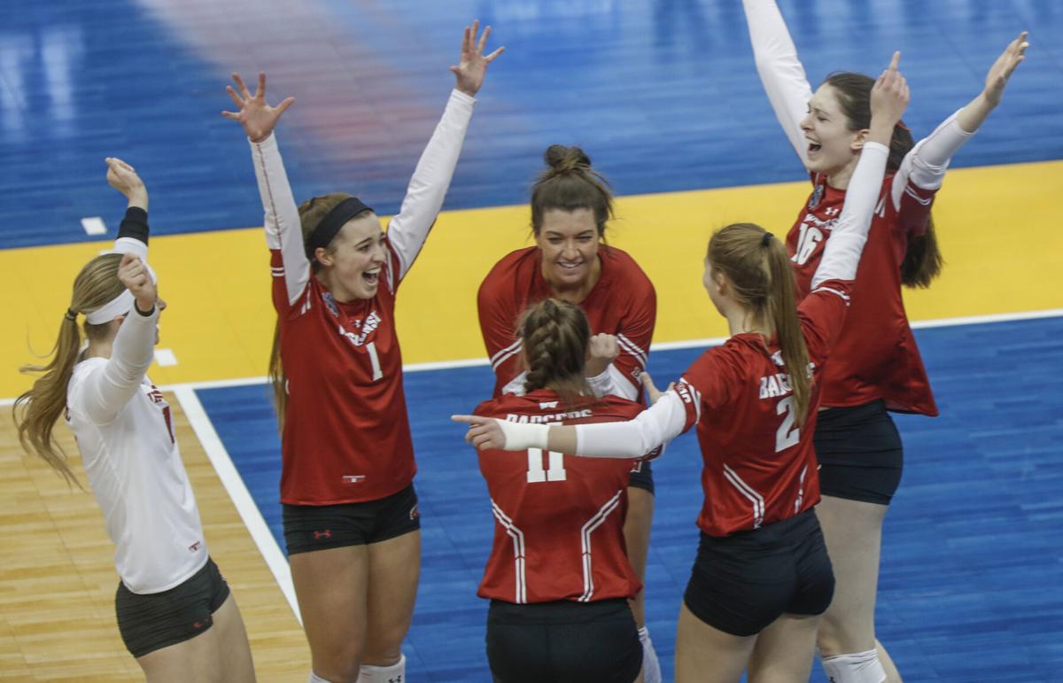 Badgers Women's Volleyball Team Beats Baylor in National Semifinals