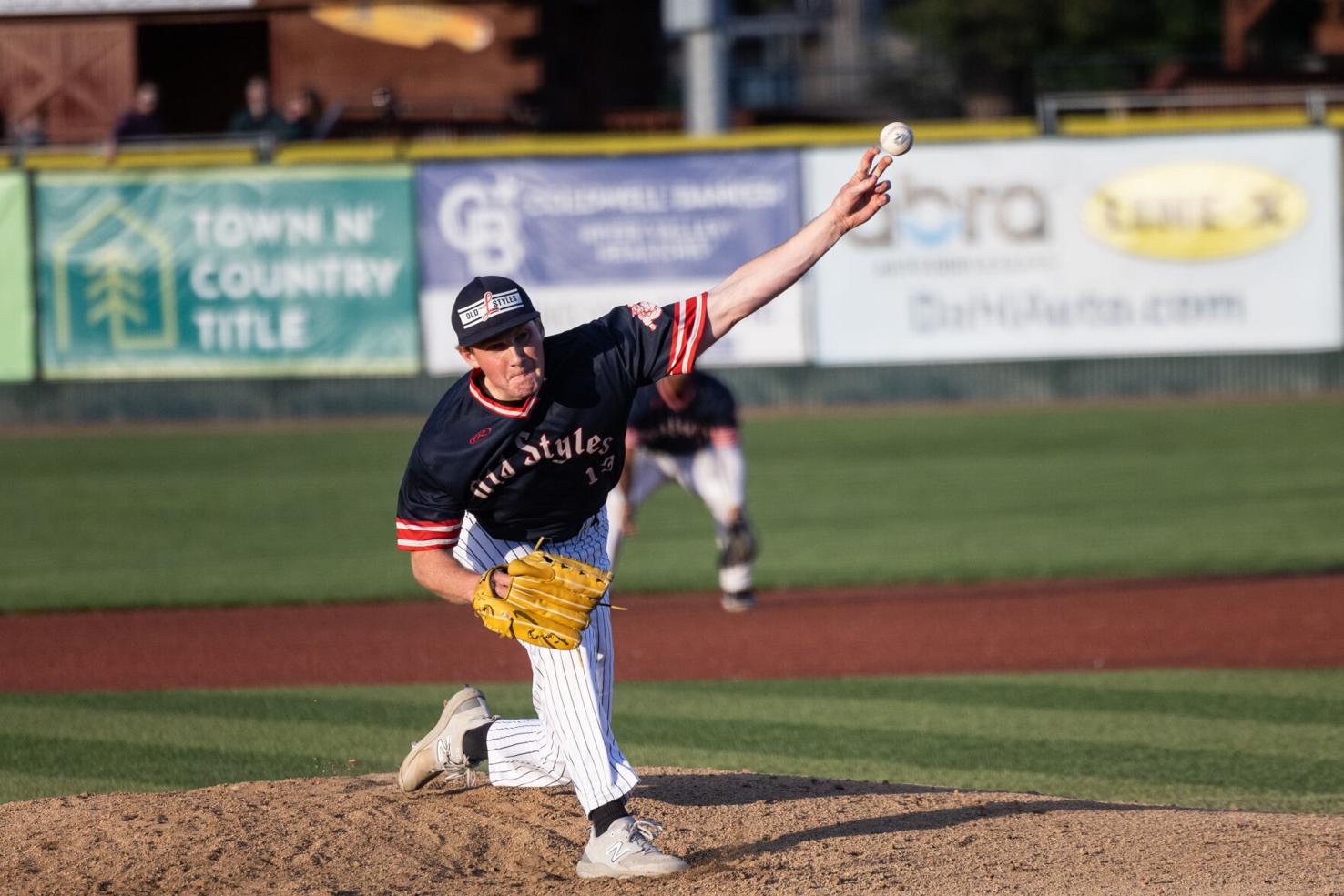 Baseball Scenes from La Crosse Loggers vs. Rockers Northwoods League game
