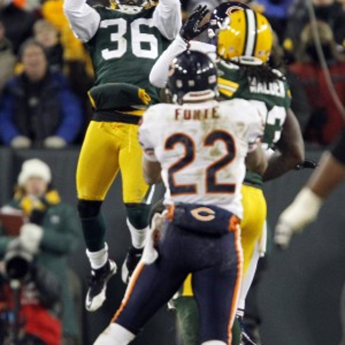 Packers Beat Bears 10 3 Clinch Playoff Berth Football Lacrossetribune Com