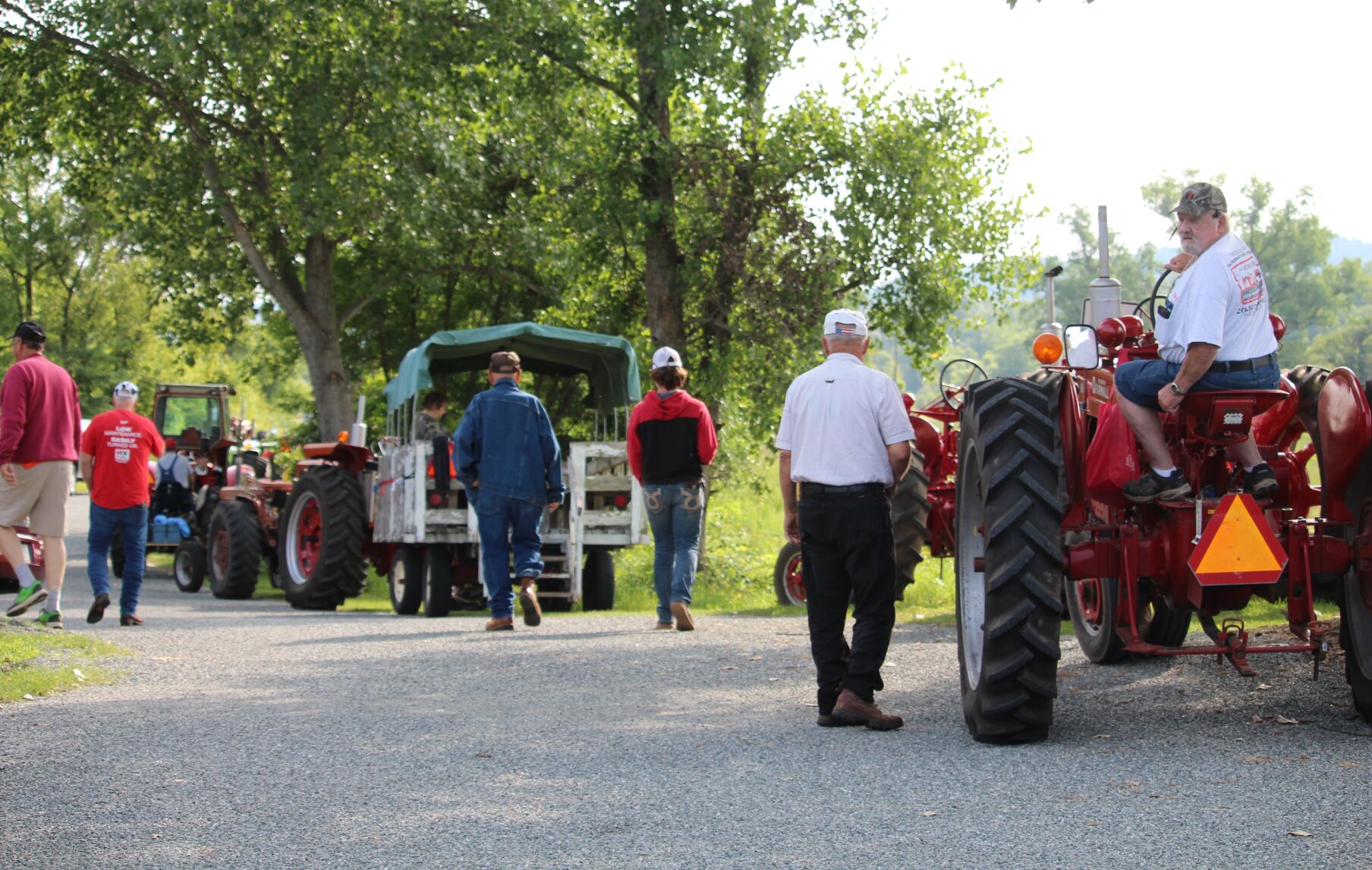 Chaseburg Tractor Ride for Cancer benefits Sole Burner event