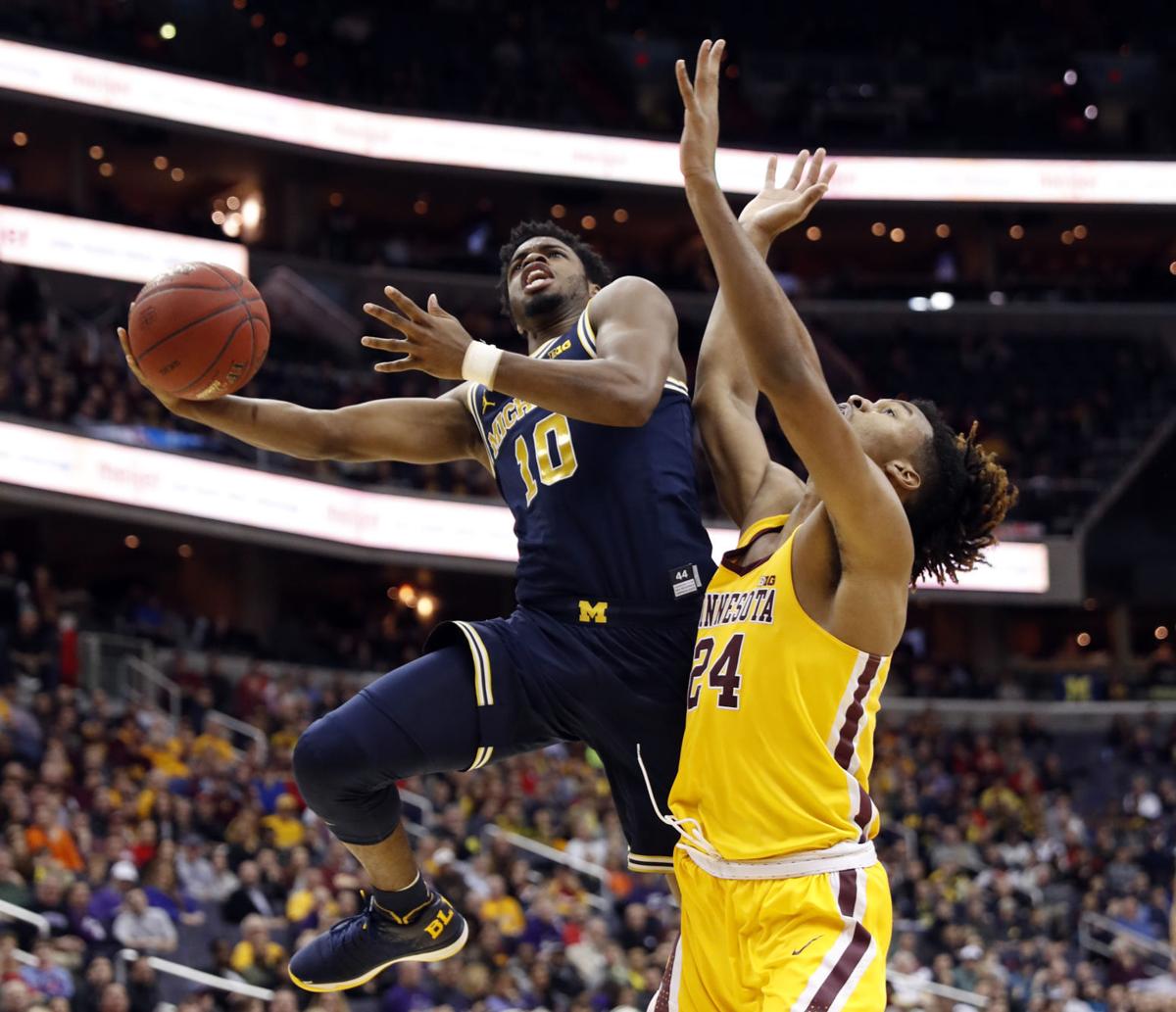 Walton Carries Michigan Past Minnesota And Into Big 10 Final