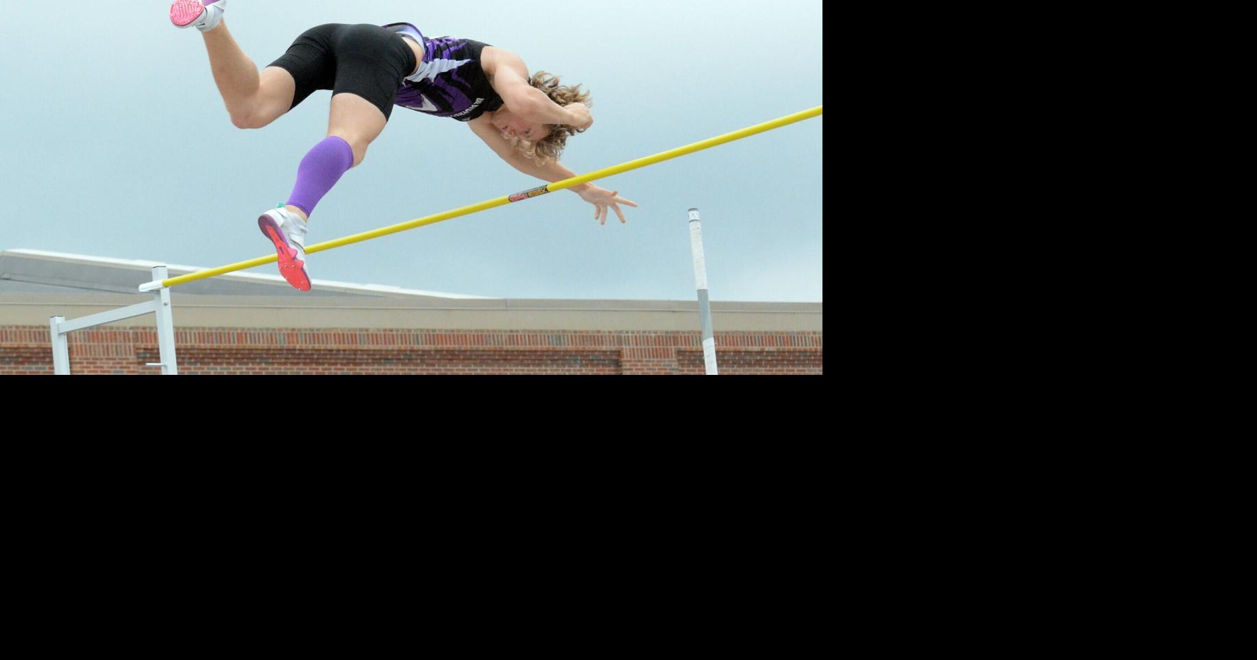 Scenes from Day 1 of the WIAA state track and field championships