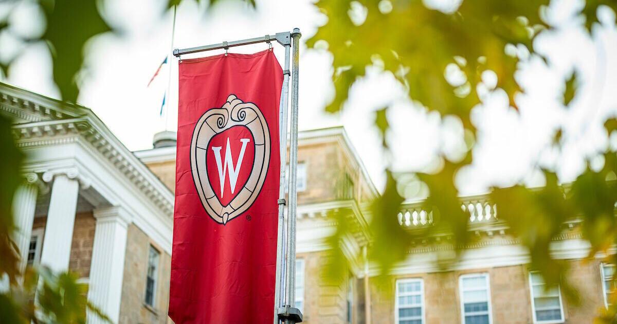 UW-Madison officer reprimanded for student interactions