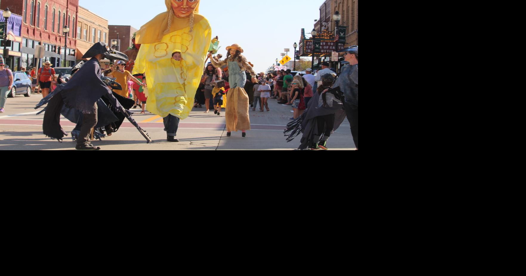 Colorful puppets featured in Viroqua Harvest Parade Sept. 26
