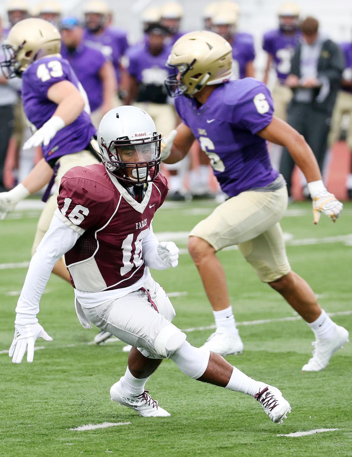 UW La Crosse Football Defense Solid Offense Sluggish In Scrimmage 